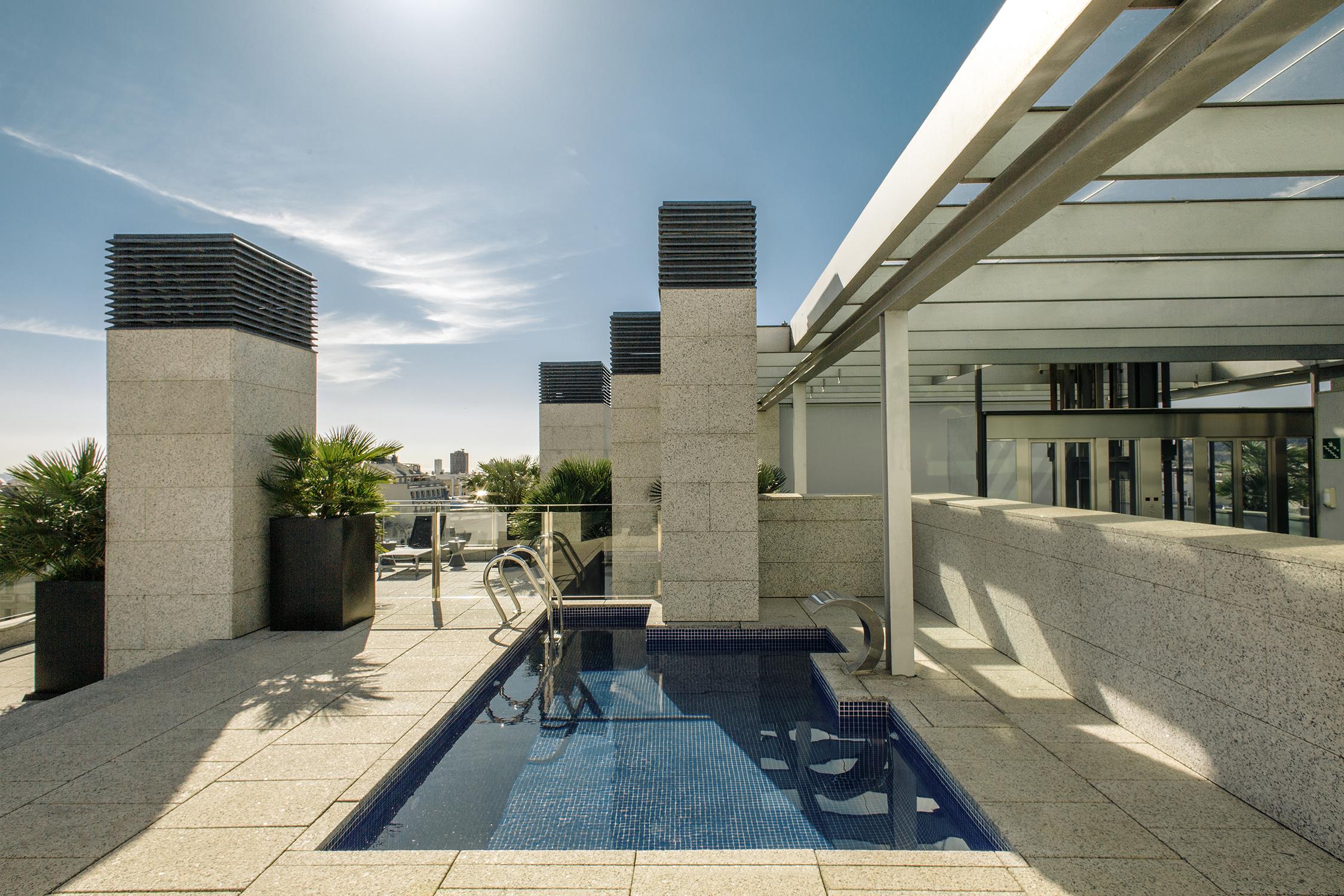 Suites Avenue Барселона Екстериор снимка
