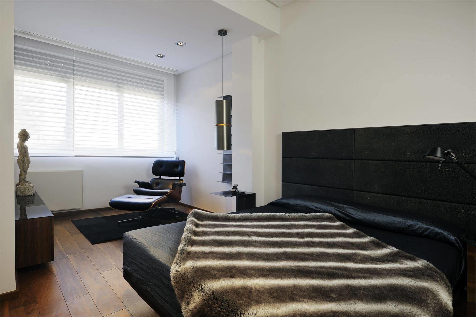 Suites Avenue Барселона Екстериор снимка