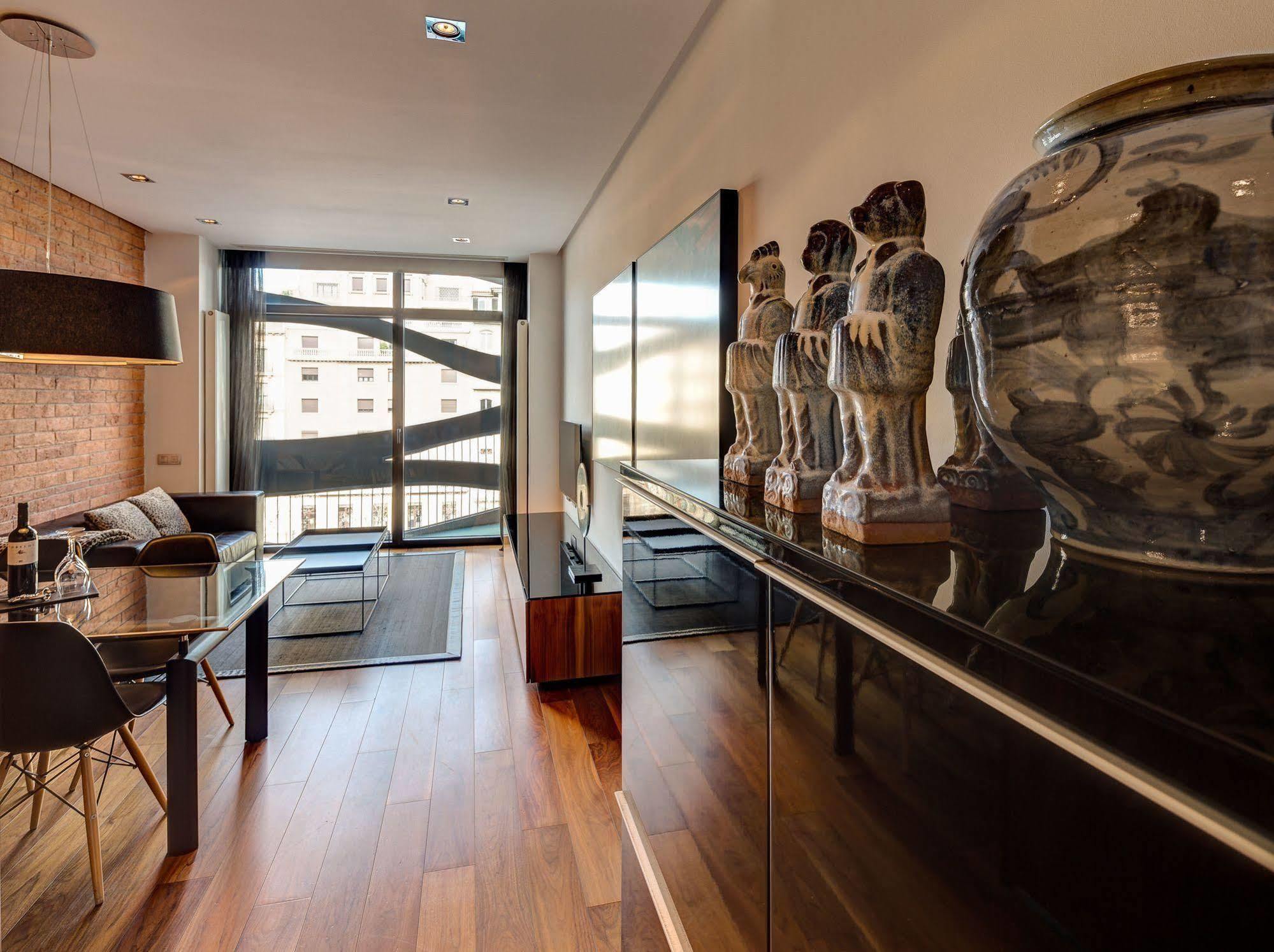 Suites Avenue Барселона Екстериор снимка